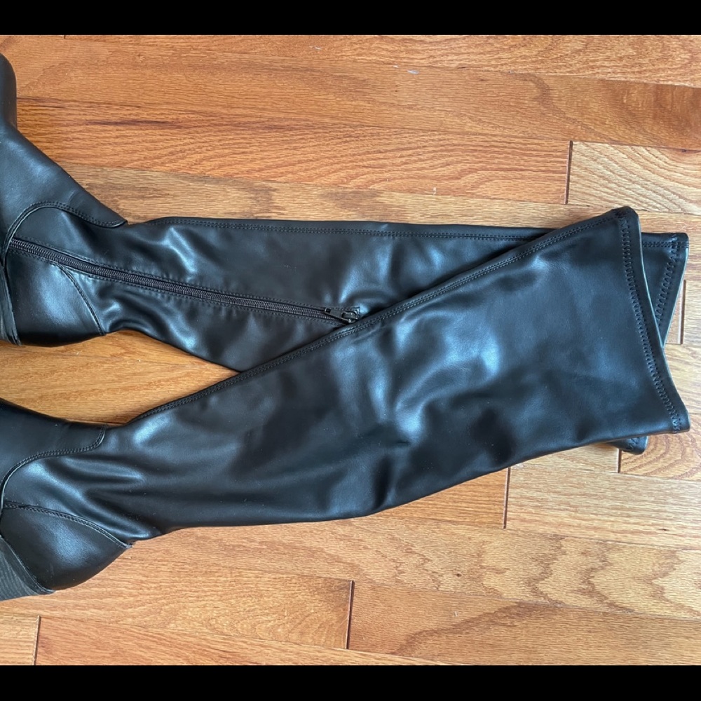 Over the knee cool Boots!
